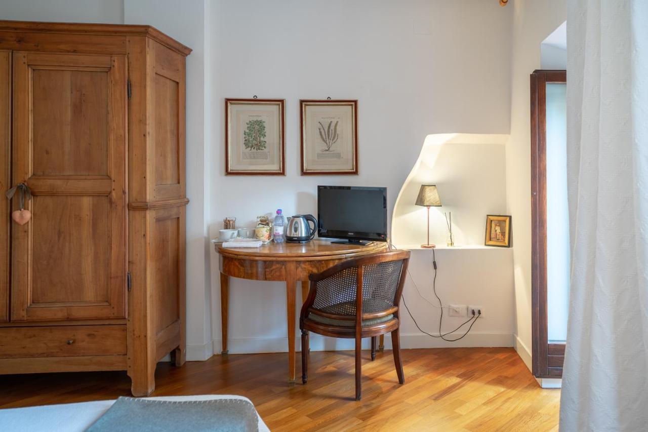 B&B S. Trinita 18 Suites & Rooms Trento Kültér fotó