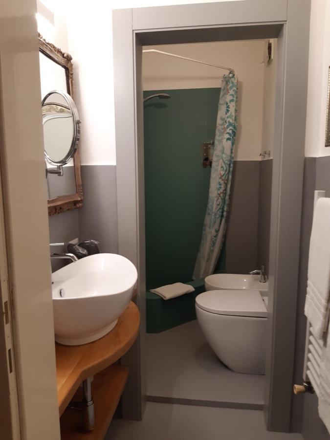 B&B S. Trinita 18 Suites & Rooms Trento Kültér fotó